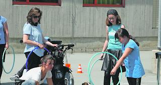 Vorhang auf. Die Hunde-Show war eines von mehreren Highlights, auch f&uuml;r Verpflegung war gesorgt. 