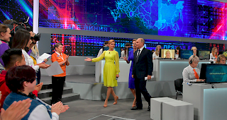 B&uuml;rgersprechstunde. Einmal im Jahr stellt sich Putin dem Publikum. Die Fernsehshow &laquo;Direkter Draht&raquo; wurde am Donnerstag zum 16. Mal ausgestrahlt.