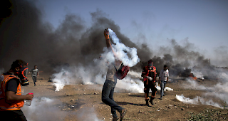 51. Jahrestag des Sechstagekrieges. Bei gewaltt&auml;tigen Auseinandersetzungen mit israelischen Soldaten an der Gaza-Grenze sind 386 Pal&auml;stinenser verletzt worden.