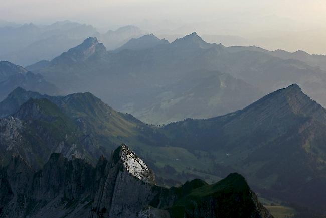 Blick vom Säntis auf Mattstock, Speer und Stockberg (Symbolbild). 