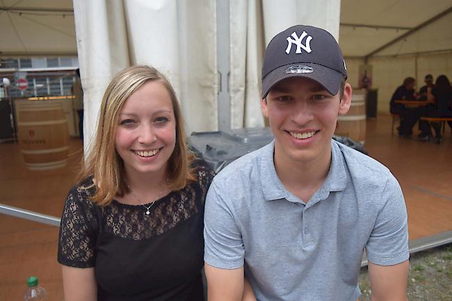 Laura Locher (21),Niedergampel, Florian Locher (18),Burketen.