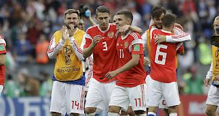 Russland startet mit Kantersieg in die WM 2018.