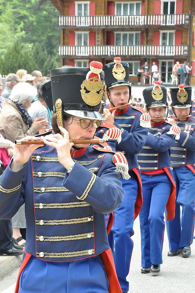 Impressionen des 77. Oberwalliser Tambouren- und Pfeiferfests in Saas-Balen.