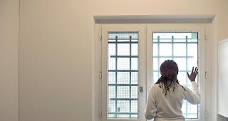 Schlechte Noten f&uuml;r das Ausschaffungszentrum von Granges (Symbolbild). 