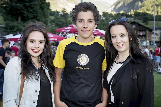 Alessia Zuber (21), Naters, Giuliano Chanton (19), Brig, Livia Sarbach (21), St. Niklaus.