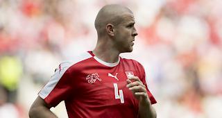 Doppeltorsch&uuml;tze Senderos. 