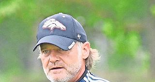 Der Beste. Yann Sommer (links) hat f&uuml;r J&ouml;rg Stiel, heute Nachwuchs-Goalietrainer beim FC Basel, an der WM die besten aller Goalie-Leistungen  gezeigt. Fotos Keystone/wb