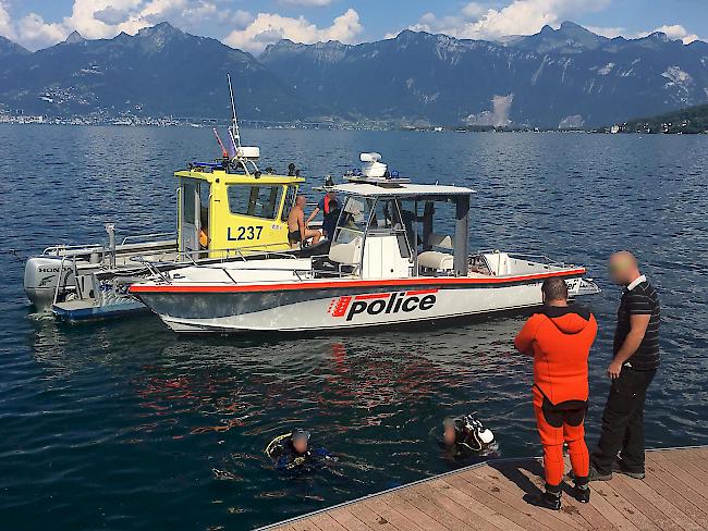 Der Verunglückte wurde von Rettungstauchern geborgen.