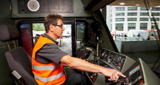 Zuversichtlich. Die SBB wollen bis Ende 2018 Doppelstockwagen auf der gesamten Simplon-Linie einsetzen. (Symbolbild)