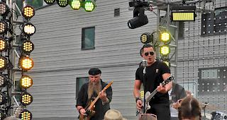 Alpenrock im Gletscherdorf. Sorgte f&uuml;r Stimmung: der &ouml;sterreichische Superstar Andreas Gabalier.