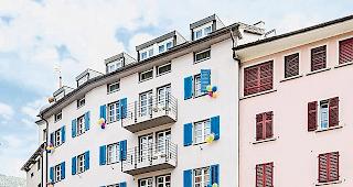 Geduld gefragt. Er&ouml;ffnung des Hotel Simplon l&auml;sst auf sich warten. Foto ZVG