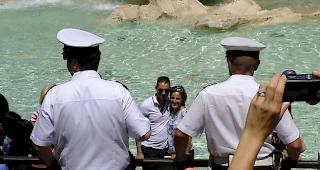 Attraktion. Mit drei Millionen Besuchern pro Jahr z&auml;hlt der R&ouml;mer Trevi-Brunnen zu den meistbesuchten Sehensw&uuml;rdigkeiten der Welt. (Symbolbild)