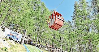 Besondere Performance. Mit der Gondel zum Start.