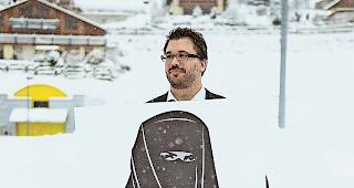 Prinzip Provokation. J&eacute;r&ocirc;me Desmeules, hier bei der Kampagne gegen die erleichterte Einb&uuml;rgerung.