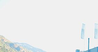 Swiss Alpina. Die Mineralwasser-Heimbasis von Coop legt ein Erweiterungsprojekt auf.Foto wb