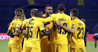 Die Berner jubeln &uuml;ber den erstmaligen Einzug in die Gruppenphase der Champions League.