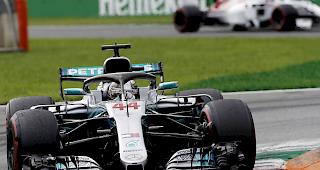 Spitzenposition ausgebaut. In der WM-Wertung vergr&ouml;sserte der 33-j&auml;hrige Weltmeister Hamilton seinen Vorsprung auf Vettel nach 14 von 21 Saisonrennen auf 30 Punkte (256:226).