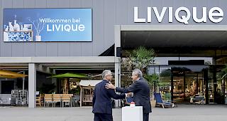 Enth&uuml;llung des neuen Logos des M&ouml;belhauses Livique am Montag in Oberentfelden.&nbsp;