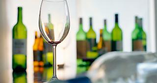 Alkoholkonsum w&auml;hrend der Schwangerschaft kann bei Neugeborenen zu betr&auml;chtlichen Sch&auml;den f&uuml;hren. 