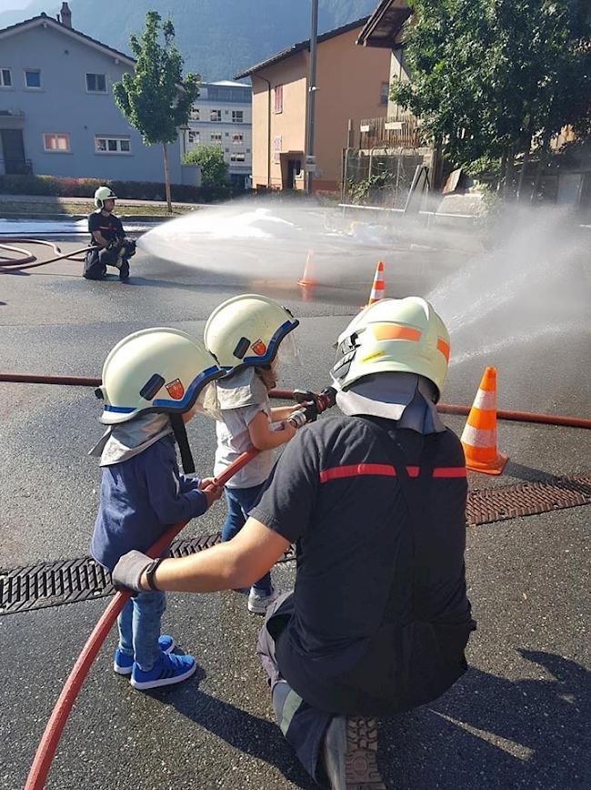 Eindrücke vom Tag der offenen Tür bei der Feuerwehr Naters