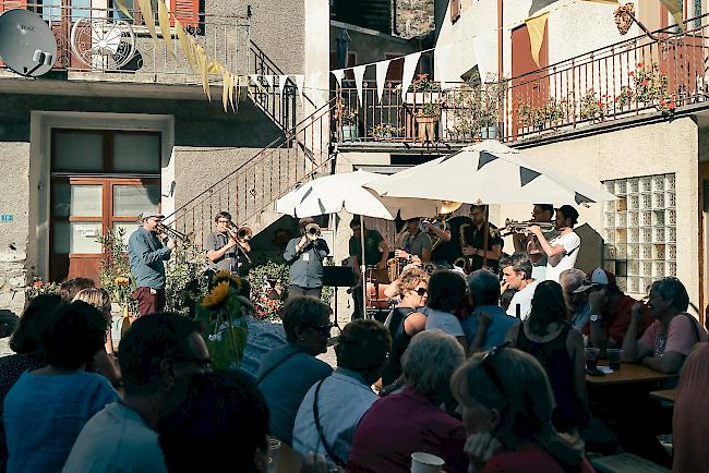 Sound on Street Band: Mit Druck und viel Spielfreude.