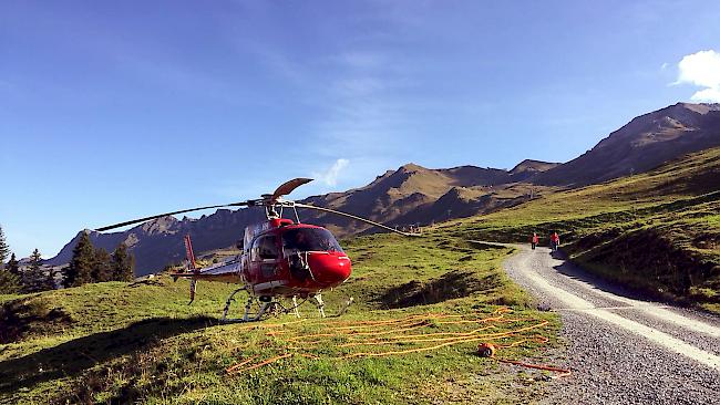 Ein Rettungshelikopter der Air Zermatt war anlässlich der Mountain-Bike-Weltmeisterschaften in Lenzerheide vor Ort.