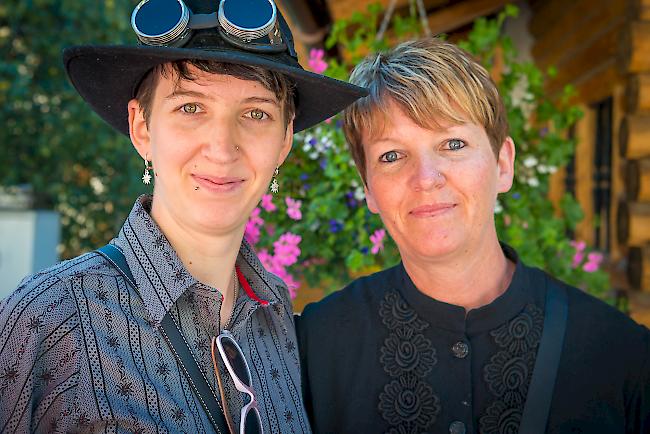 Nicole Furrer (27), Saas-Fee, Rosmarie Furrer (48), Grächen