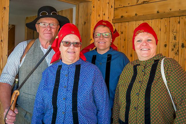 Renè (73), Marie-Louise (72), Laurence (45) und Sandra Schwery (48), Saas-Fee