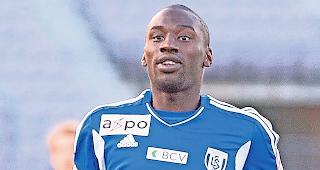 Der Star des FC Meyrin: St&uuml;rmer Matt Devlin Moussilou.