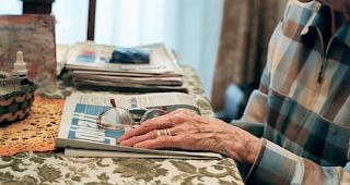 Die alte Dame hatte wohl Schwierigkeiten, loszulassen.