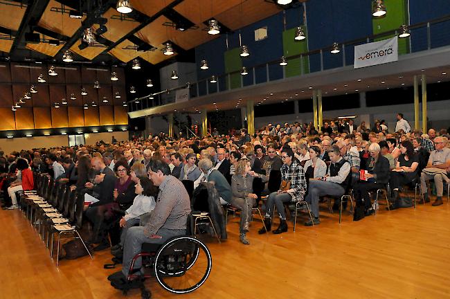 Bewährter Event. Die Simplonhalle war einmal mehr bis zum letzten Platz besetzt.