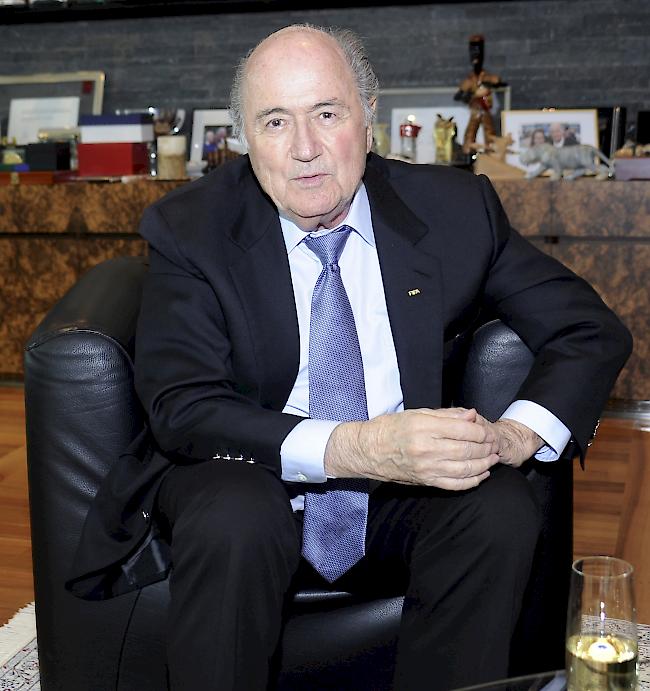 Klare Worte. In einem Interview mit der «Süddeutschen Zeitung» kritisiert der ehemalige FIFA-Präsident Sepp Blatter seinen ehemaligen Arbeitgeber und das Internationale Olympische Komitee wegen deren Führungsstrukturen. (Archivbild).