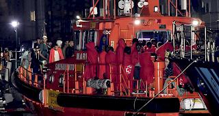 Gef&auml;hrlich. &Uuml;ber 1200 Bootsfl&uuml;chtlinge mussten an diesem Wochenende von der spanischen K&uuml;stenwache gerettet werden. (Symbolbild)