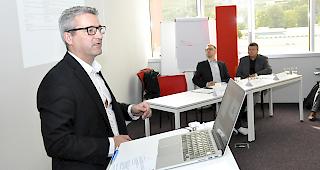 Mario Braide, Gesch&auml;ftsf&uuml;hrer der MRAG, informierte heute in Sitten &uuml;ber de Fortschritte der Zusammenarbeit innerhalb der MRAG.