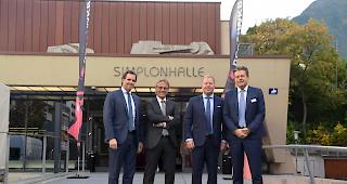 Von links: Olivier Schnyder (GD), Mario Kalbermatten (Direktor und Leiter Region Oberwallis), Pierre-Alain Grichting (VR-Pr&auml;sident) und&nbsp;Pascal Perruchoud (Pr&auml;sident GD).