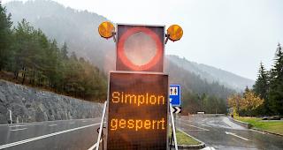 Die Simplonpassstrasse bleibt bis auf weiteres geschlossen.