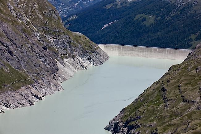 Weniger finanzielle Entschädigung für Eingriffe in die Landschaft:  Die Umweltkommission des Nationalrates (Urek) hat dazu eine Gesetzesänderung ausgearbeitet.