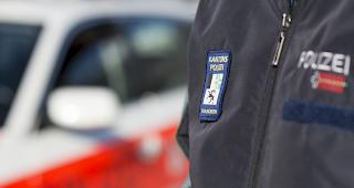 Beim Tatverd&auml;chtigen handelt es sich um einen ehemaligen Mitarbeiter der Kantonspolizei Graub&uuml;nden (Symbolbild). 