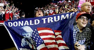 Kongresswahlen. Die Republikaner haben ihre Mehrheit im Senat halten k&ouml;nnen. Sie verloren aber die Kontrolle &uuml;ber das Repr&auml;sentantenhaus an die Demokraten.