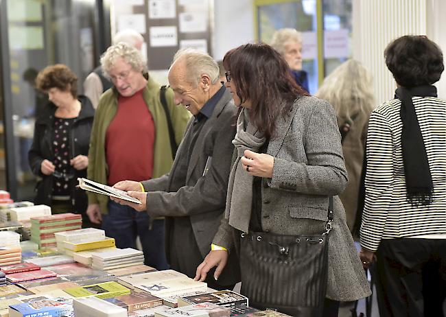 Entdecken. Hunderte von Bücher warten bei BergBuchBrig 