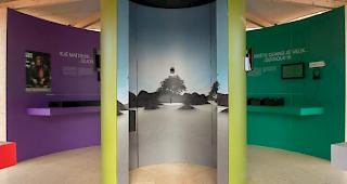 Der Innenbereich des Standes &laquo;Tous joueurs&raquo;