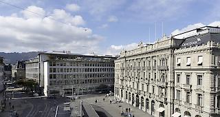 Untersuchung.&nbsp;Wegen&nbsp;Verdacht auf einen Boykott von&nbsp;Apple Pay&nbsp;und Samsung Pay hat die Weko eine Razzia bei CS, UBS und Postfinance durchgef&uuml;hrt.