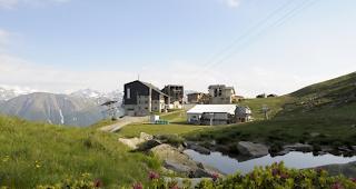 Auf der Laxeralp soll ein touristisches Resort mit 500 Betten entstehen.