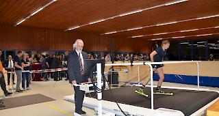 Nachwuchsf&ouml;rderung. Am Mittwochabend wurde die NLZ-Sporthalle St. Ursula offiziell eingeweiht. Die Anlage tr&auml;gt zudem neu das Label NLZ Langlauf.