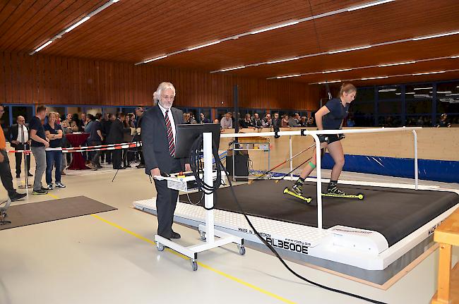 Nachwuchsförderung. Am Mittwochabend wurde die NLZ-Sporthalle St. Ursula offiziell eingeweiht. Die Anlage trägt zudem neu das Label NLZ Langlauf.