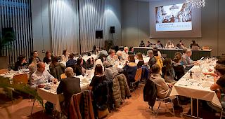 Sieben Neumitglieder wurden anl&auml;sslich der Generalversammlung in den Visper Theaterverein aufgenommen.