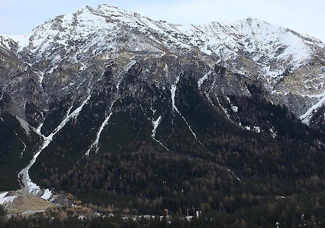 Bei der Lenzerheide sind in alpinem Gebiet die sterblichen Überreste eines Menschen gefunden worden. 