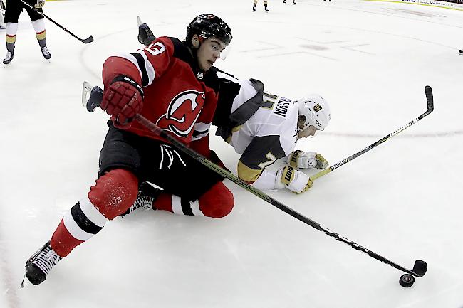 Weiterer Skorerpunkt. Im Heimspiel gegen die Toronto Maple Leafs erzielte Nicho Hischer seinen achten Saisontreffer. Sein Team unterlag jedoch mit 2 zu 7. (Archivbild)