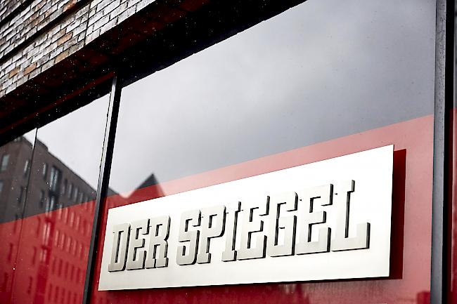 Fälschungen. Der «Spiegel» hatte vor einer Woche bekanntgegeben, dass der 33-jährige preisgekrönte Journalist Relotius Reportagen ganz oder teilweise systematisch gefälscht hatte.