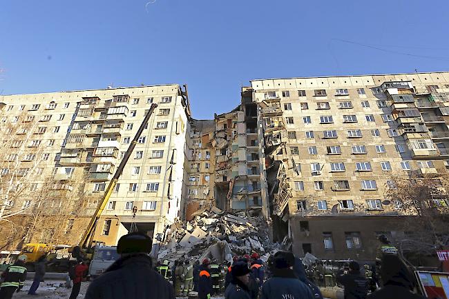 Nach dem Einsturz eines Wohnblocks in Russland werden immer noch 35 Personen vermisst.